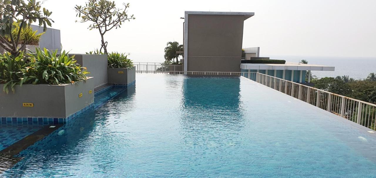 Sweet Seaview Flr6 With Toproop Pool Flr7 At The Blux Bangsaen Экстерьер фото