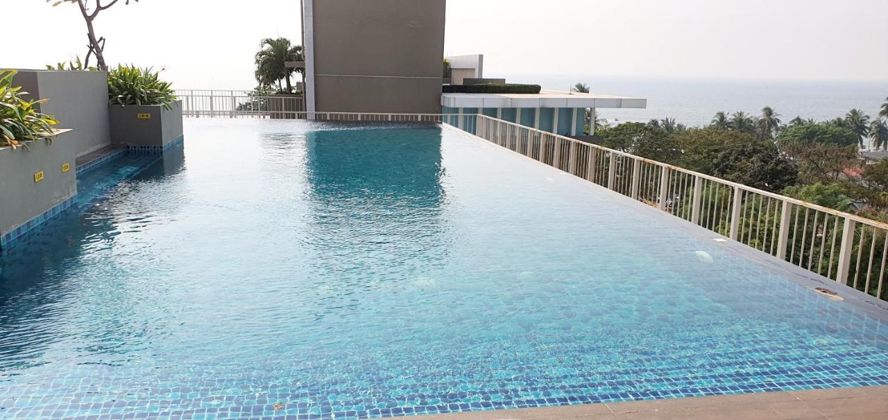 Sweet Seaview Flr6 With Toproop Pool Flr7 At The Blux Bangsaen Экстерьер фото