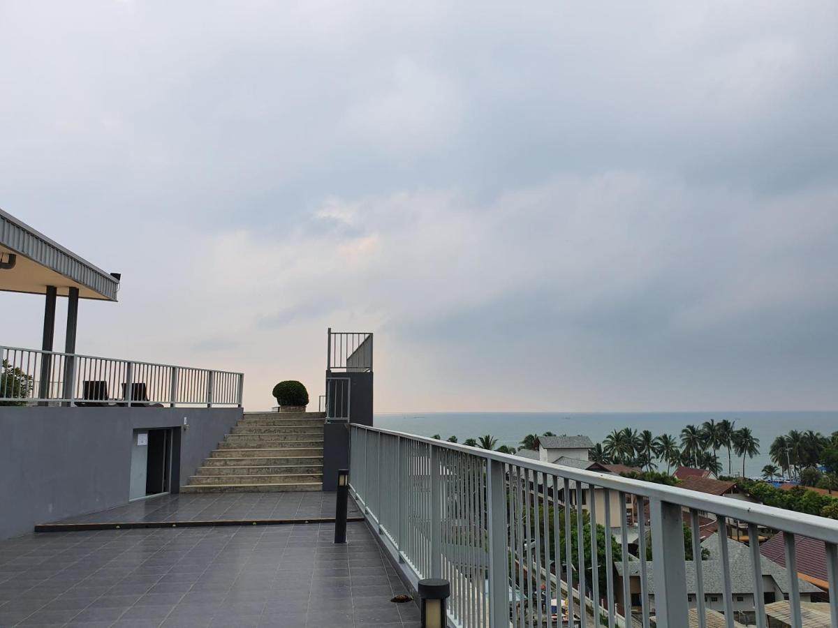 Sweet Seaview Flr6 With Toproop Pool Flr7 At The Blux Bangsaen Экстерьер фото